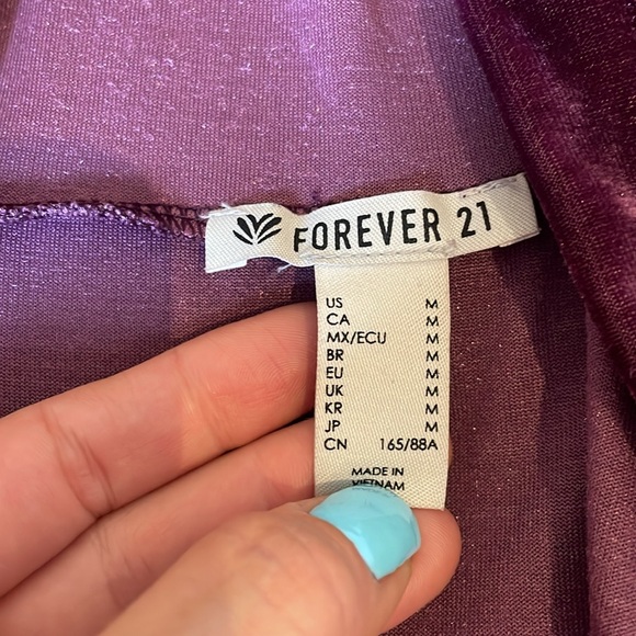 Velvet forever 21 cropped sweatshirt 💜 - Picture 6 of 7